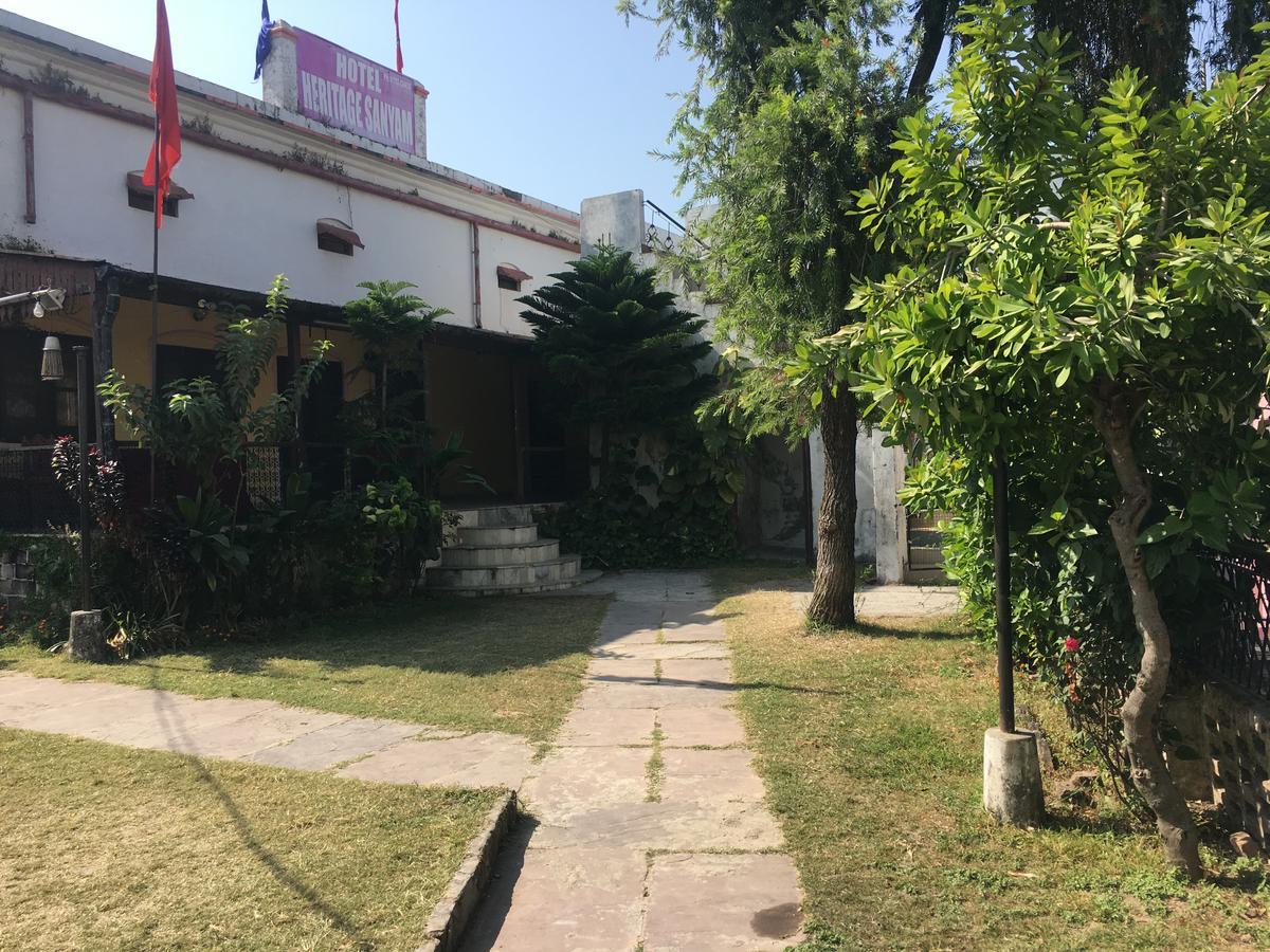 Hotel Heritage Sanyam Nāhan Kültér fotó