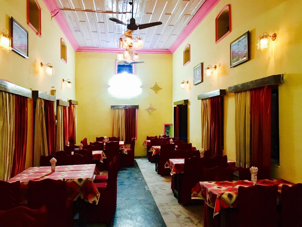 Hotel Heritage Sanyam Nāhan Kültér fotó