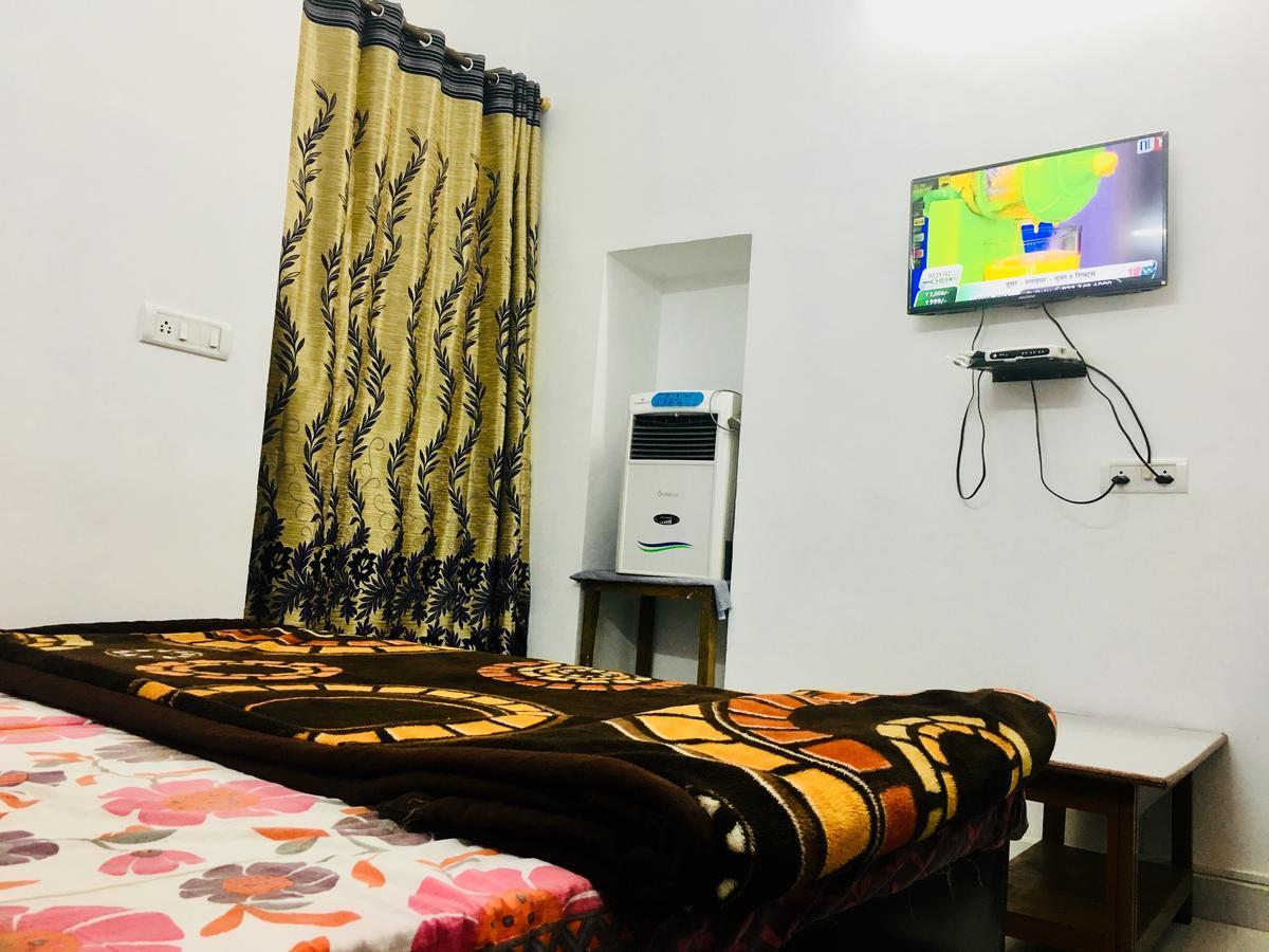 Hotel Heritage Sanyam Nāhan Kültér fotó