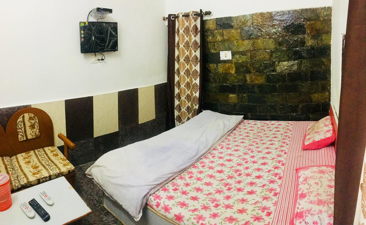 Hotel Heritage Sanyam Nāhan Kültér fotó