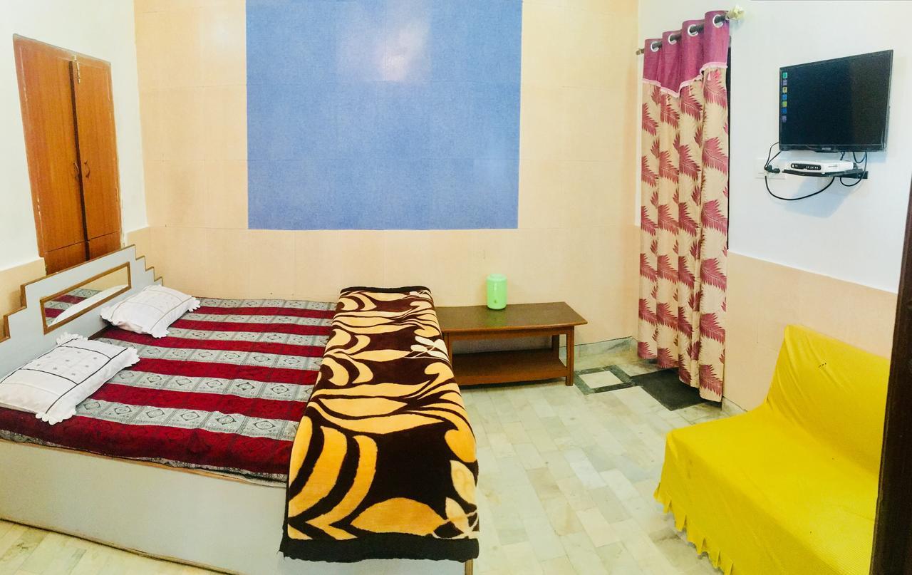 Hotel Heritage Sanyam Nāhan Kültér fotó