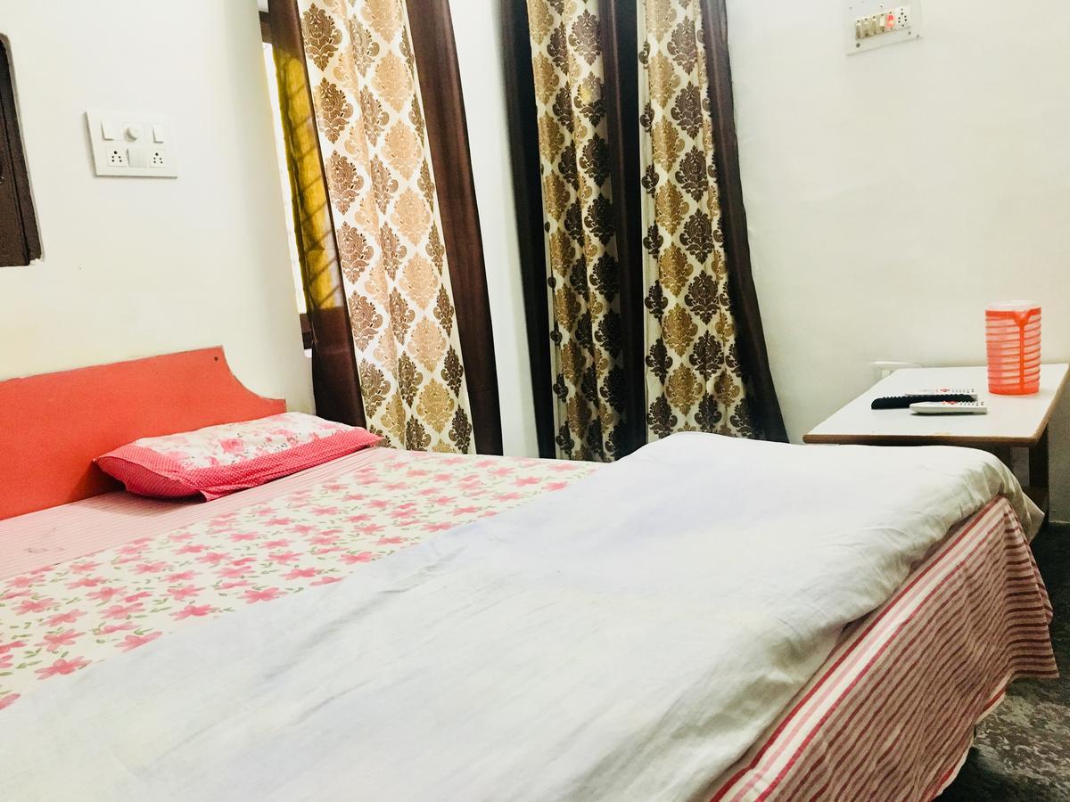 Hotel Heritage Sanyam Nāhan Kültér fotó