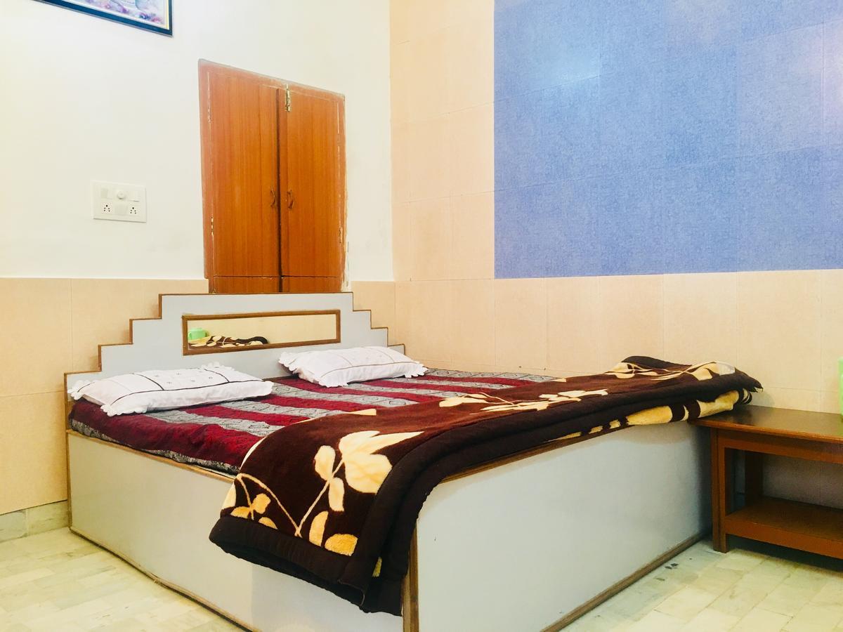 Hotel Heritage Sanyam Nāhan Kültér fotó