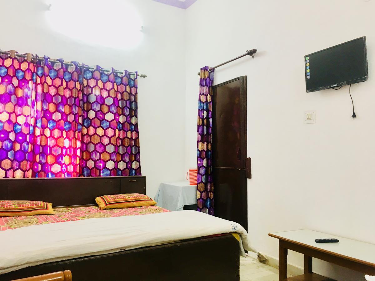Hotel Heritage Sanyam Nāhan Kültér fotó