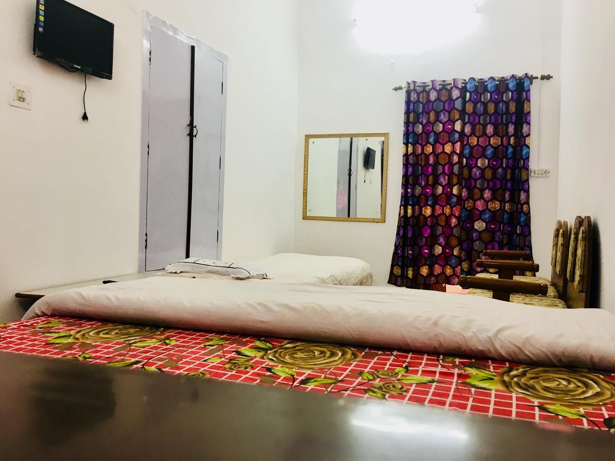 Hotel Heritage Sanyam Nāhan Kültér fotó